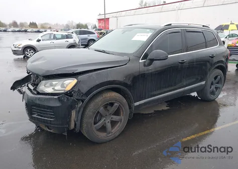 2013 Volkswagen Touareg Tdi Lux z USA, uszkodzony, nr VIN WVGEP9BP8DD003366